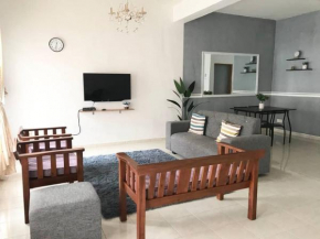 Julia Homestay Taman Tasik Utama MiTC